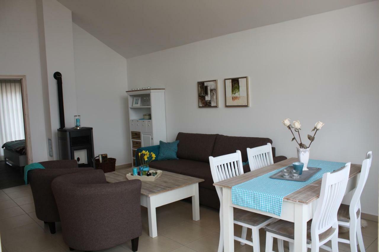 Ferienhaus Heimathafen Sierksdorf Ruang foto